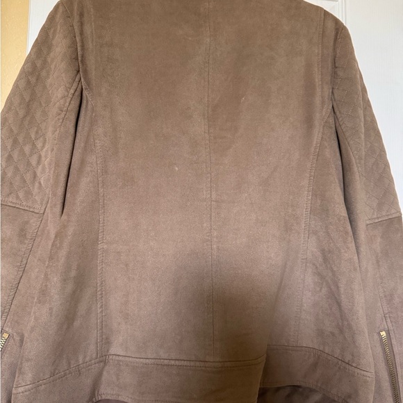 Chicos Size 2 Tan Suede Jacket lined new no tags. Super soft. Womens 12-14! - Picture 4 of 4